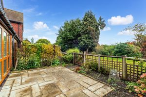 Enclosed Patio- click for photo gallery